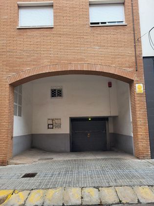Foto 1 de Garatge en venda a Passeig Maragall - Zona Estació de 16 m²
