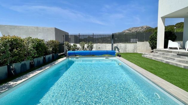 Foto 2 de Casa en venda a Torroella de Montgrí pueblo de 3 habitacions amb terrassa i piscina