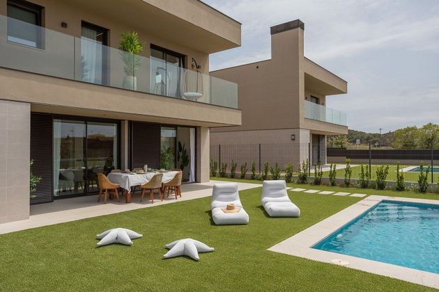 Foto 2 de Venta de chalet en calle Sant Domenec "Pobledepals" de 4 habitaciones con terraza y piscina