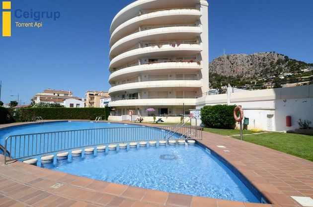 Foto 1 de Piso en venta en parque Eivissa Medes de 2 habitaciones con terraza y piscina