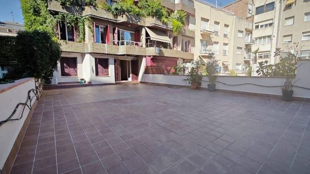 Foto 2 de Venta de piso en El Putxet i el Farró de 3 habitaciones con terraza