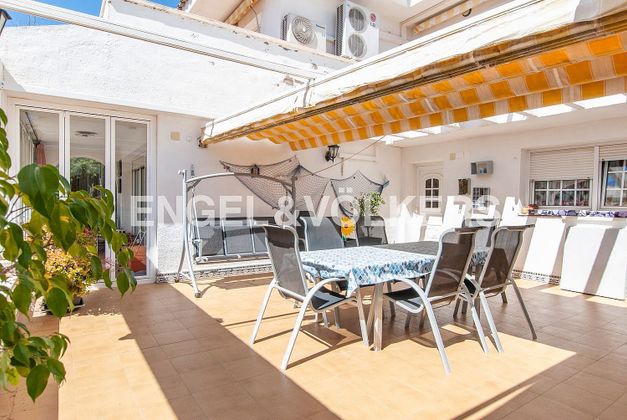 Foto 2 de Venta de chalet en Vilafortuny - Cap de Sant Pere de 8 habitaciones con terraza y piscina