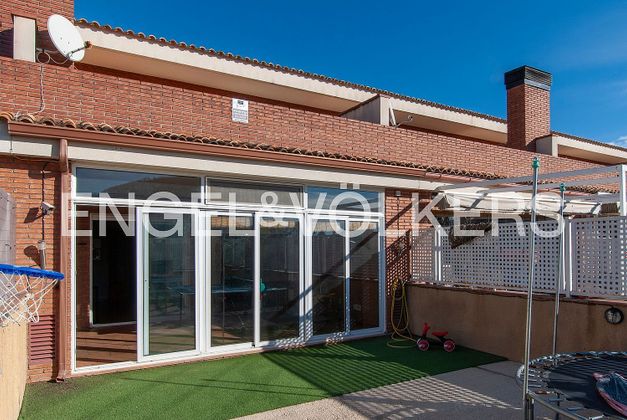 Foto 2 de Casa en venda a calle Arbocet de 4 habitacions amb terrassa i garatge