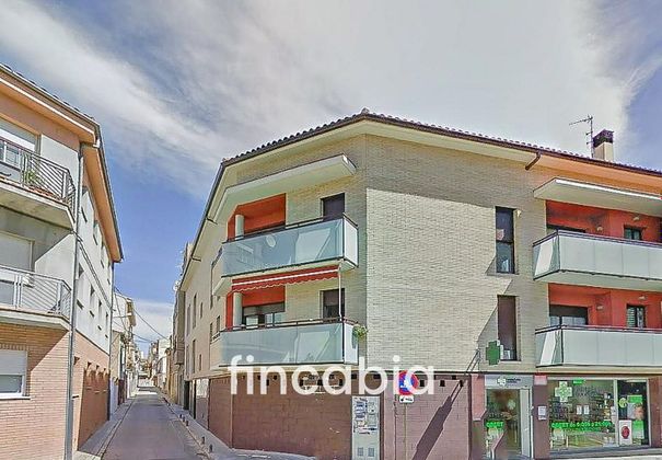 Foto 1 de Local en venta en calle Francesc Moragas de 104 m²