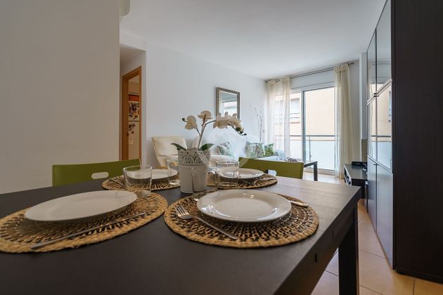 Foto 2 de Venta de piso en Vila de Palafrugell - Llofriu - Barceloneta de 2 habitaciones con terraza y piscina