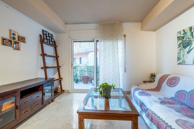 Foto 1 de Pis en venda a Eixample Nord – La Devesa de 2 habitacions amb terrassa i balcó