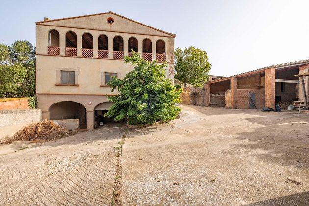 Foto 2 de Venta de casa rural en Corçà de 8 habitaciones con terraza y jardín