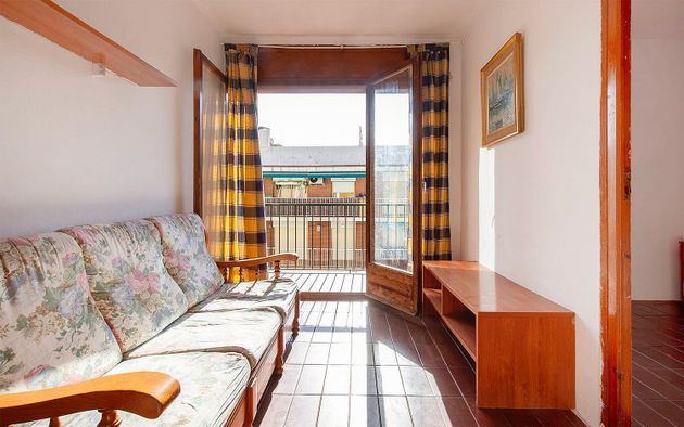 Foto 2 de Piso en venta en Canet de Mar de 3 habitaciones con balcón