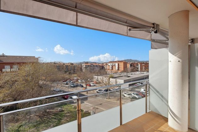 Foto 1 de Venta de piso en Montilivi - Palau de 2 habitaciones con terraza y aire acondicionado