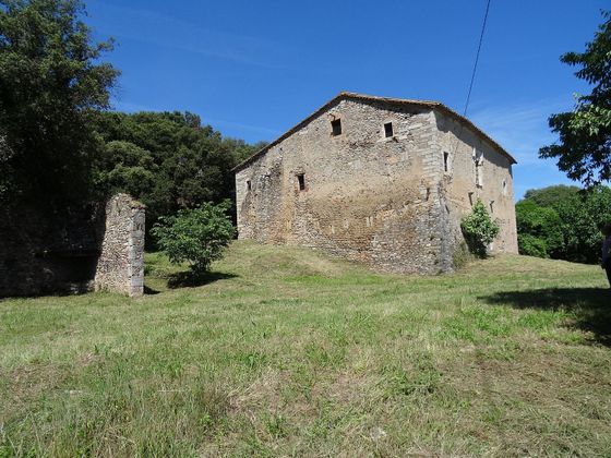 Foto 2 de Casa rural en venda a Bescanó de 6 habitacions amb jardí