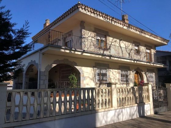 Foto 1 de Casa en venda a Eixample Sud – Migdia de 5 habitacions amb terrassa i garatge