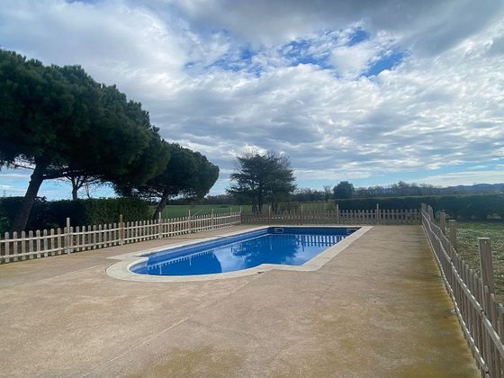 Foto 2 de Casa en venda a Cassà de la Selva de 8 habitacions amb terrassa i piscina