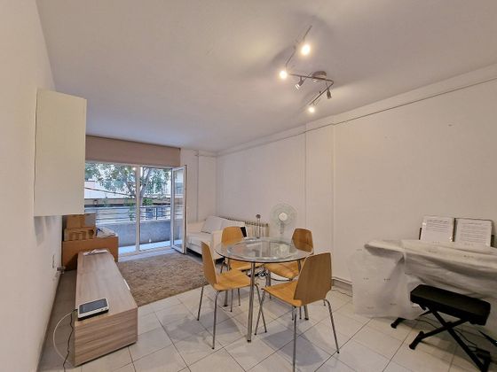 Foto 1 de Pis en venda a Eixample Nord – La Devesa de 2 habitacions amb terrassa i balcó