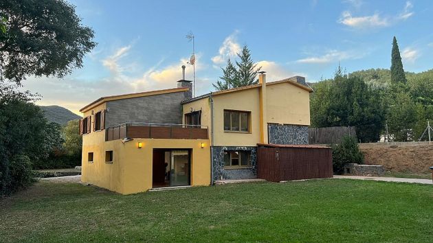 Foto 2 de Casa en venda a Sant Martí de Llémena de 4 habitacions amb terrassa i piscina