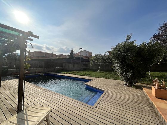 Foto 2 de Casa en venta en Sant Julia del Llor i Bonmati de 4 habitaciones con piscina y garaje
