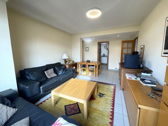 Foto 1 de Pis en venda a Eixample Nord – La Devesa de 4 habitacions amb terrassa i balcó