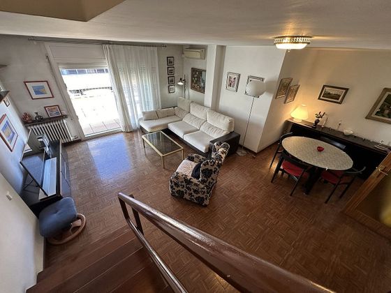 Foto 2 de Àtic en venda a Eixample Nord – La Devesa de 7 habitacions amb terrassa i garatge