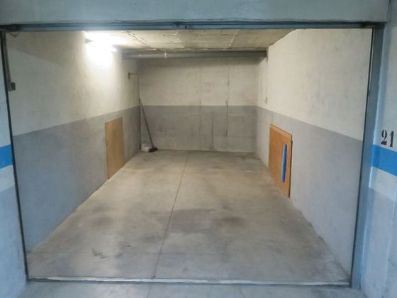 Foto 1 de Garatge en venda a Centre - Salt de 16 m²