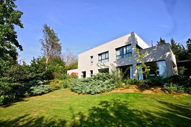 Foto 2 de Casa en venda a Agullana de 6 habitacions amb terrassa i piscina