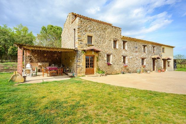 Foto 2 de Casa rural en venda a Domeny - Fontajau - Taialà de 6 habitacions amb terrassa i piscina