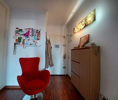 Foto 2 de Pis en venda a Centre - Girona de 3 habitacions amb terrassa i balcó