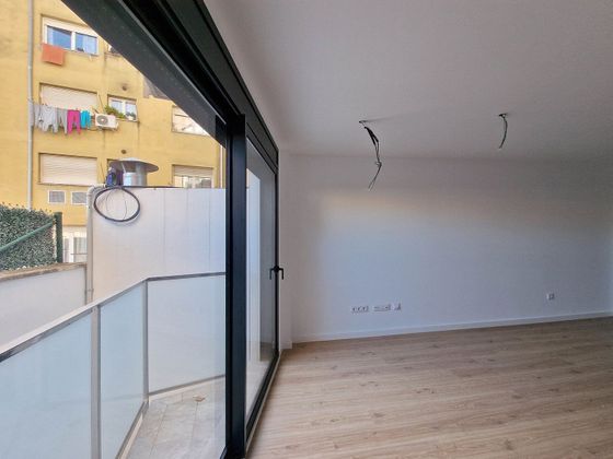 Foto 2 de Dúplex en venta en Eixample Nord – La Devesa de 3 habitaciones con terraza y balcón