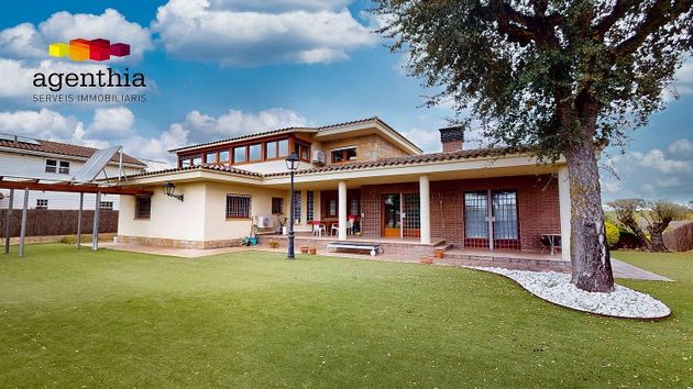 Foto 1 de Casa en venda a Sils de 5 habitacions amb terrassa i piscina