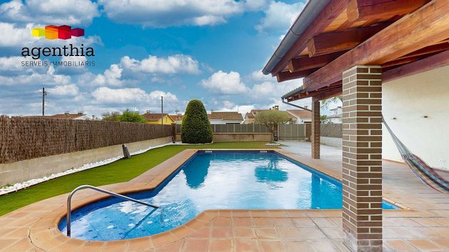 Foto 2 de Casa en venda a Sils de 5 habitacions amb terrassa i piscina