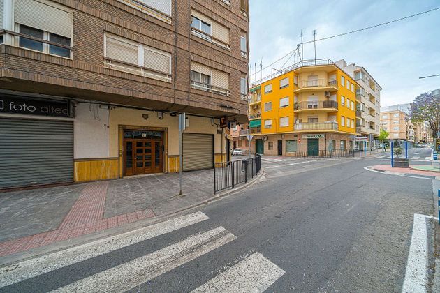 Foto 2 de Pis en venda a avenida Constitución de 3 habitacions amb terrassa i aire acondicionat