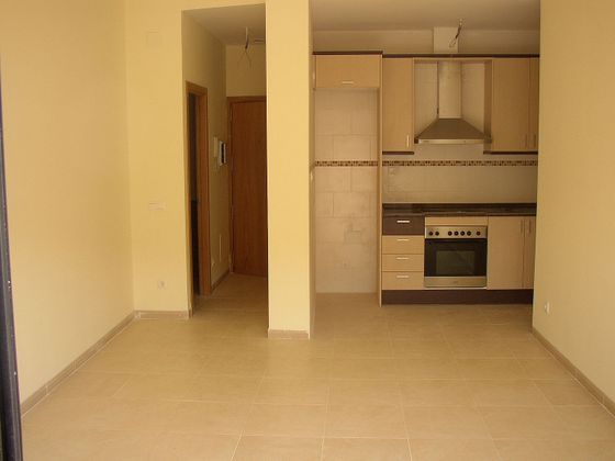 Foto 1 de Venta de piso en Pobla de Mafumet, la de 2 habitaciones con terraza y piscina