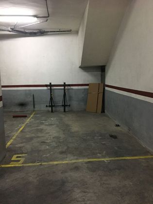 Foto 1 de Alquiler de garaje en calle Mestre Bartomeu Raurell de 16 m²