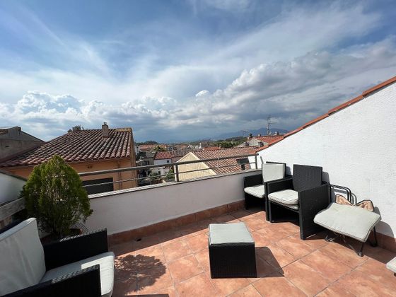 Foto 1 de Dúplex en venda a Sant Llorenç d´Hortons de 3 habitacions amb terrassa i aire acondicionat
