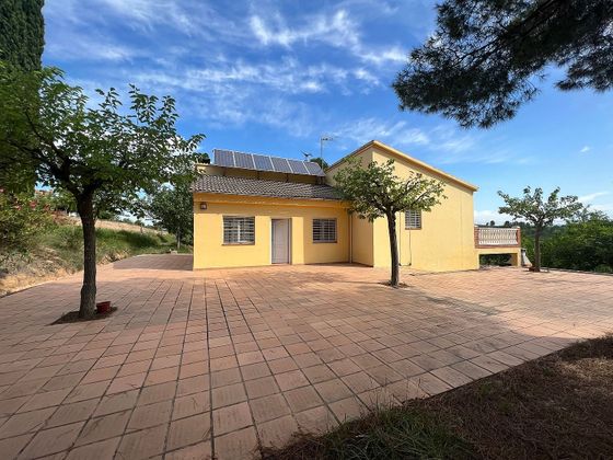Foto 1 de Chalet en venta en Sant Llorenç d´Hortons de 4 habitaciones con terraza y garaje
