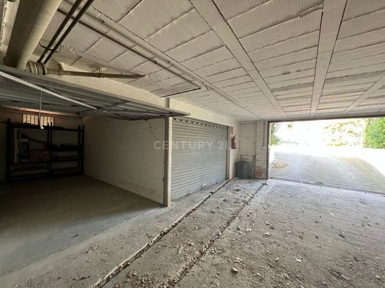 Foto 1 de Garaje en venta en calle Badia de 9 m²