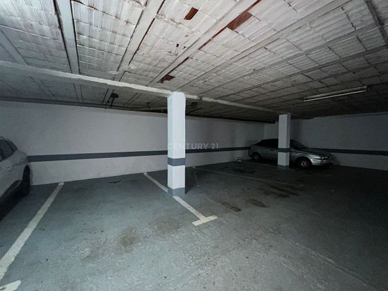 Foto 1 de Garaje en venta en Centre - Roses de 14 m²