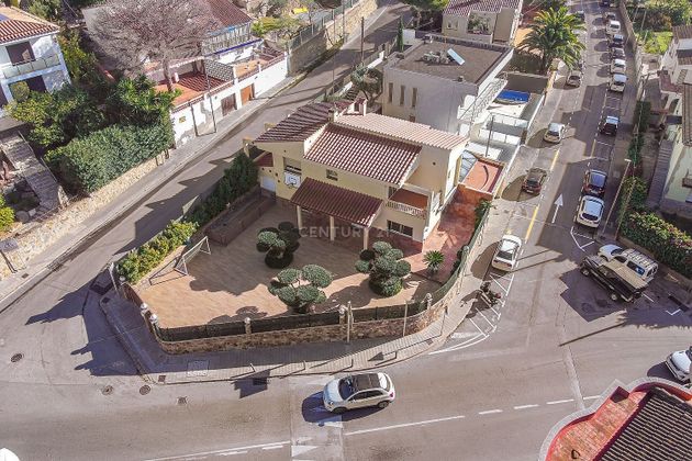 Foto 2 de Casa en venda a calle Gran Via de Pau Casals de 3 habitacions amb terrassa i piscina