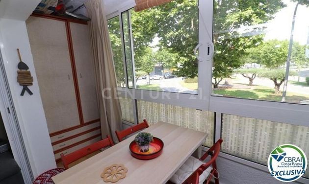Foto 1 de Piso en venta en calle Flamicell de 2 habitaciones con terraza y piscina