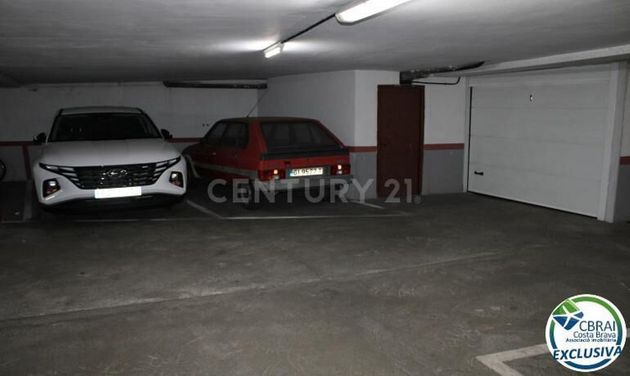 Foto 2 de Venta de garaje en calle Del Puig Rom de 21 m²