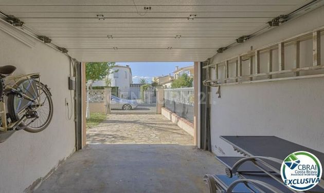 Foto 1 de Venta de casa en calle Francesc Macia de 2 habitaciones con piscina y aire acondicionado