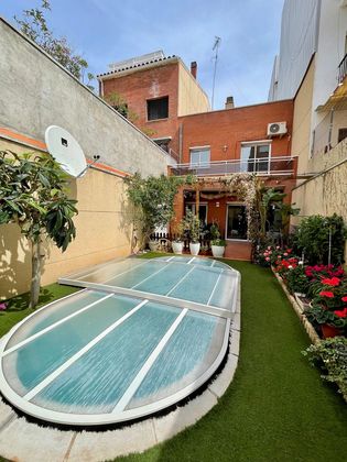 Foto 1 de Casa en venta en Centre - Colomeres - Rambles de 4 habitaciones con terraza y piscina