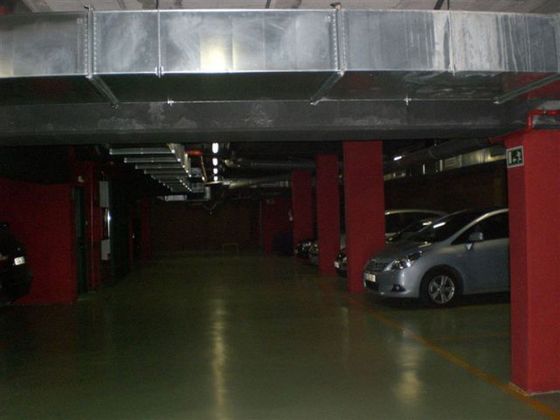 Foto 2 de Alquiler de garaje en calle De Vilamarí de 13 m²