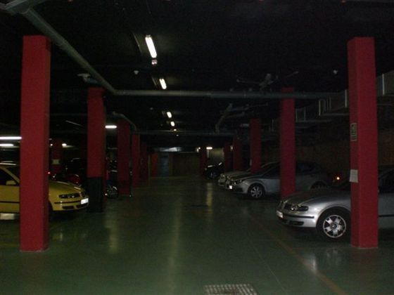 Foto 1 de Alquiler de garaje en calle De Guatemala de 2 m²