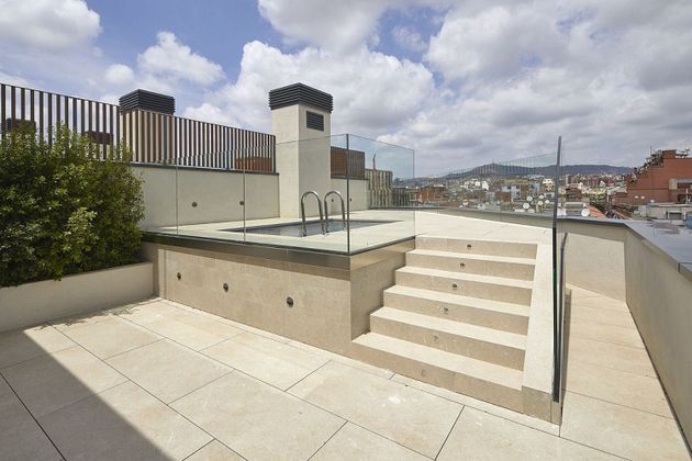 Foto 2 de Pis en lloguer a calle De Bacardí de 3 habitacions amb terrassa i piscina