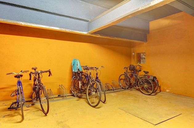 Foto 1 de Garaje en alquiler en calle De València de 11 m²