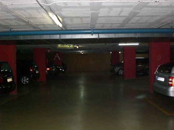 Foto 2 de Garaje en alquiler en calle D'esteve Terradas de 10 m²