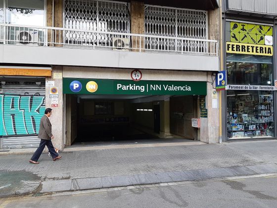 Foto 1 de Garaje en alquiler en calle De València de 9 m²