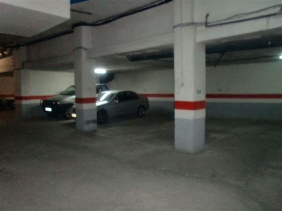 Foto 2 de Alquiler de garaje en paseo D'olot de 2 m²