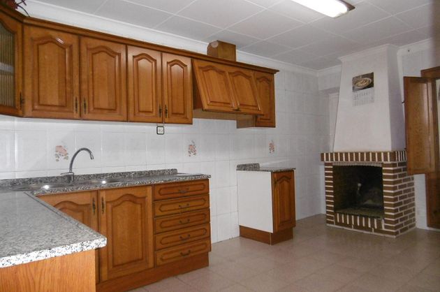Foto 1 de Casa en venda a Peralta de Calasanz de 6 habitacions amb terrassa i garatge