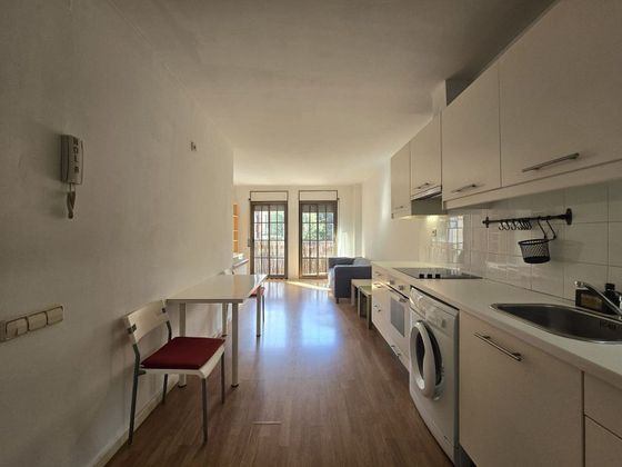 Foto 1 de Casa en venda a calle De Joan Prim de 1 habitació amb terrassa i garatge
