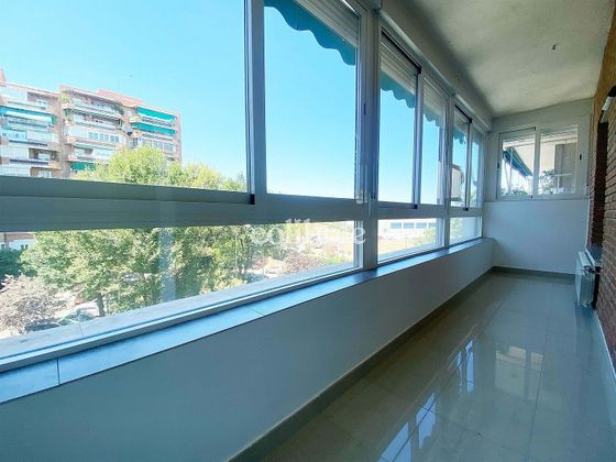 Foto 2 de Venta de piso en Virgen del Cortijo - Manoteras de 4 habitaciones con terraza y balcón